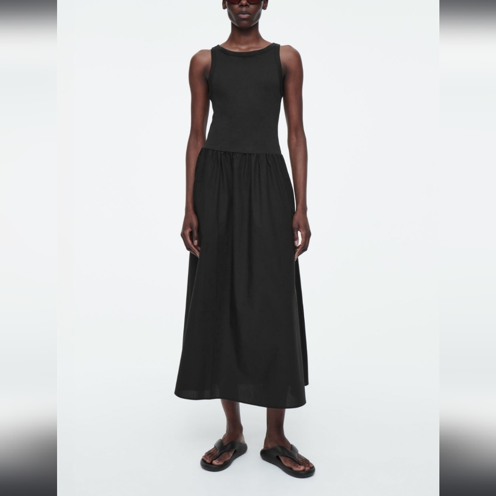 COS CONTRAST-PANEL MAXI DRESS
